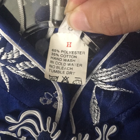 Beautiful Chines style cheongsam dress in rich cobalt blue and silver embroidery - Picture 5 of 10